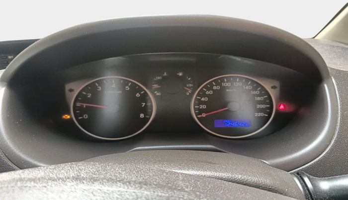 2013 Hyundai i20 MAGNA (O) 1.2, Petrol, Manual, 1,24,642 km, interior