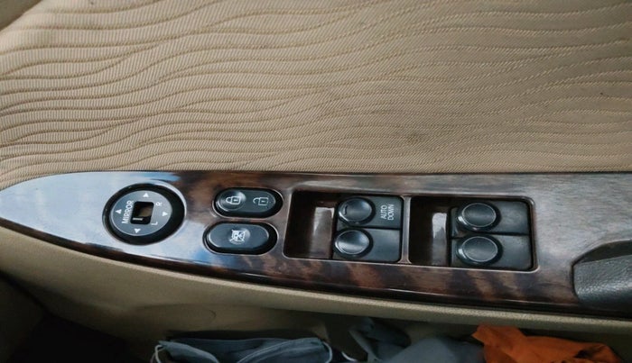 2012 Hyundai Verna FLUIDIC 1.4 CRDI EX, Diesel, Manual, 1,11,007 km, interior