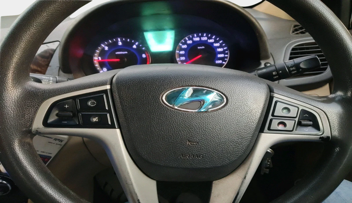 2012 Hyundai Verna FLUIDIC 1.4 CRDI EX, Diesel, Manual, 1,11,007 km, interior