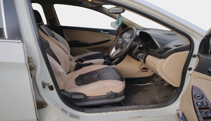 2012 Hyundai Verna FLUIDIC 1.4 CRDI EX, Diesel, Manual, 1,11,007 km, interior