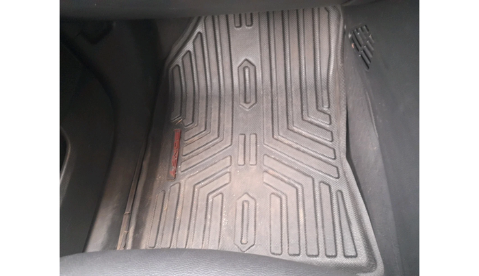 2021 KIA SONET HTK PLUS 1.2, Petrol, Manual, 69,594 km, interior