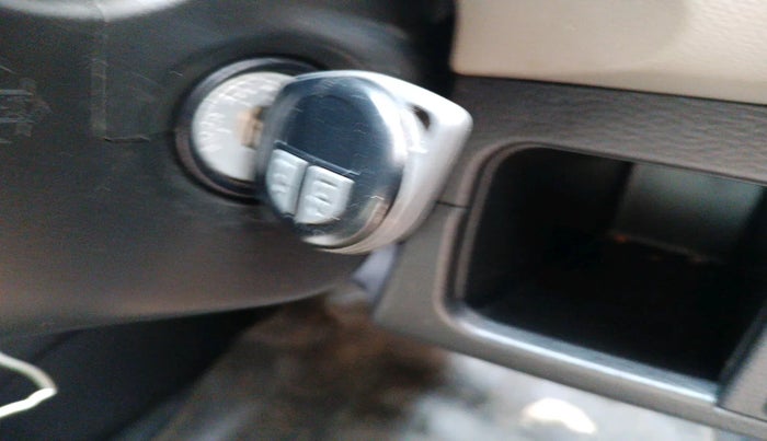 2016 Maruti Wagon R 1.0 VXI, Petrol, Manual, 13,730 km, interior