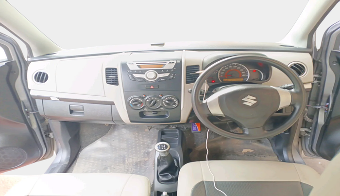 2016 Maruti Wagon R 1.0 VXI, Petrol, Manual, 13,730 km, interior