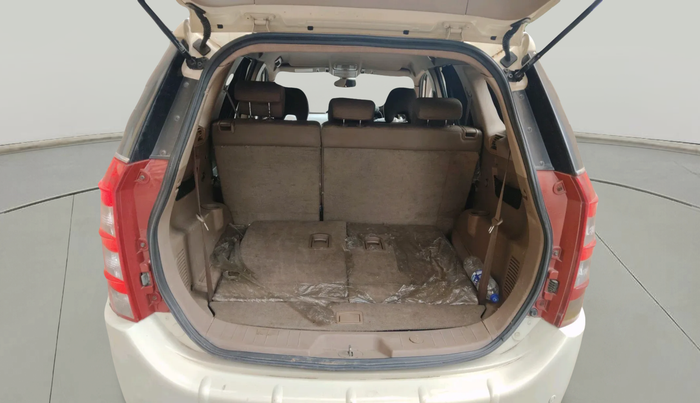 2014 Mahindra XUV500 W6, Diesel, Manual, 96,807 km, exterior