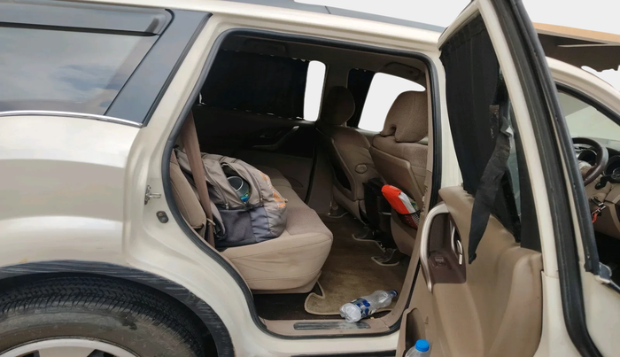 2014 Mahindra XUV500 W6, Diesel, Manual, 96,807 km, interior