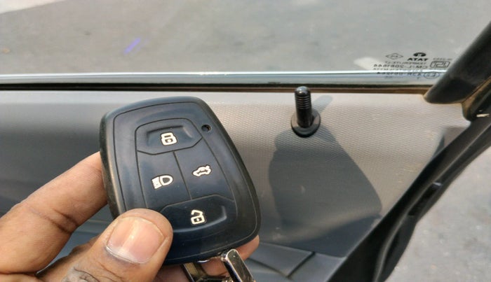 2022 Tata TIGOR XZ CNG, Petrol, Manual, 27,042 km, interior