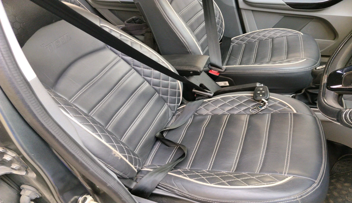 2022 Tata TIGOR XZ CNG, Petrol, Manual, 27,042 km, interior