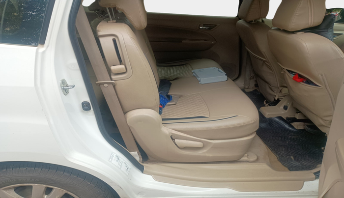 2015 Maruti Ertiga ZDI + SHVS, Diesel, Manual, 1,36,425 km, interior