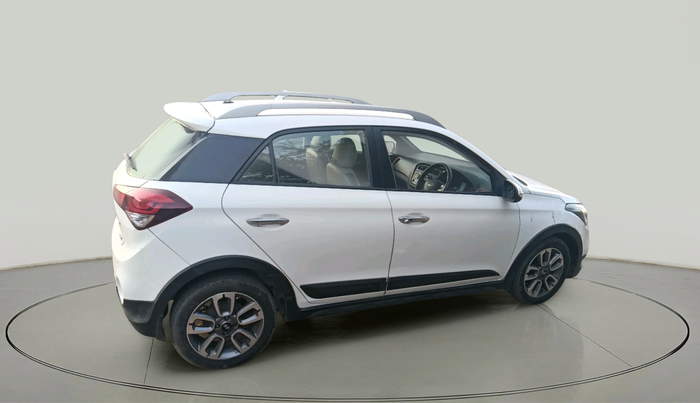 2015 Hyundai i20 Active 1.4 SX, Diesel, Manual, 1,46,646 km, exterior