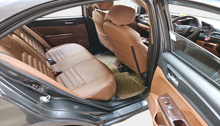 2022 Honda Amaze 1.2L I-VTEC VX, Petrol, Manual, 11,754 km, interior