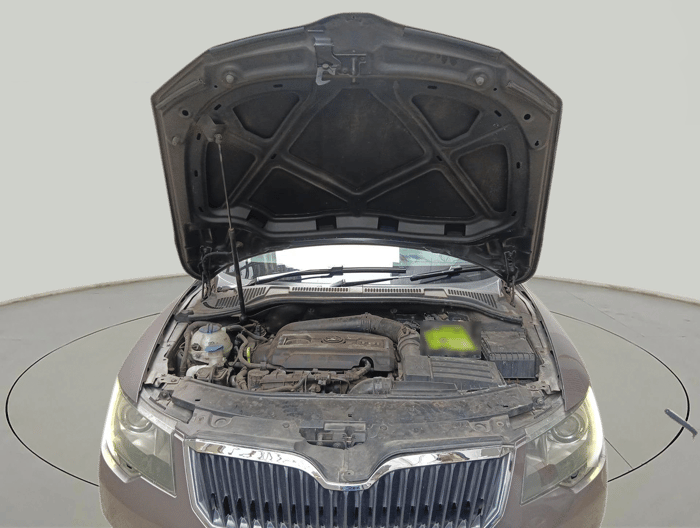 2014 Skoda Superb ELEGANCE 1.8 TSI AT, Petrol, Automatic, 1,55,660 km, exterior