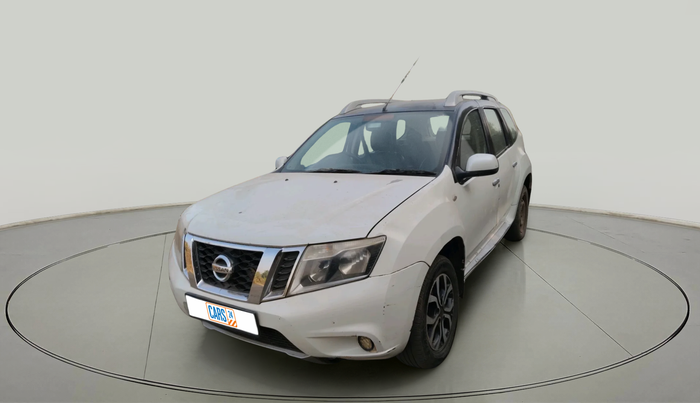 2014 Nissan Terrano XV D THP PREMIUM 110 PS, Diesel, Manual, 1,63,950 km, exterior