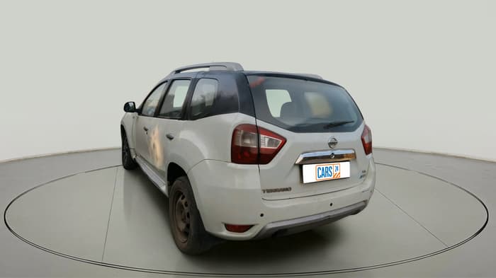 2014 Nissan Terrano XV D THP PREMIUM 110 PS, Diesel, Manual, 1,63,950 km, exterior