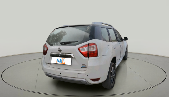 2014 Nissan Terrano XV D THP PREMIUM 110 PS, Diesel, Manual, 1,63,950 km, exterior