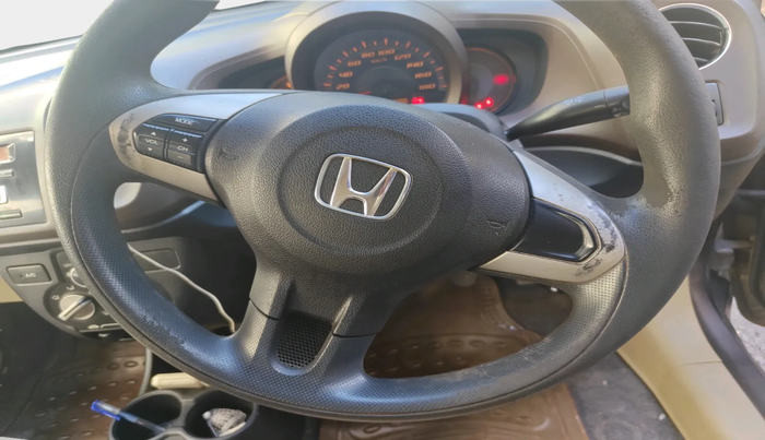 2013 Honda Amaze 1.5L I-DTEC S, Diesel, Manual, 1,07,475 km, interior