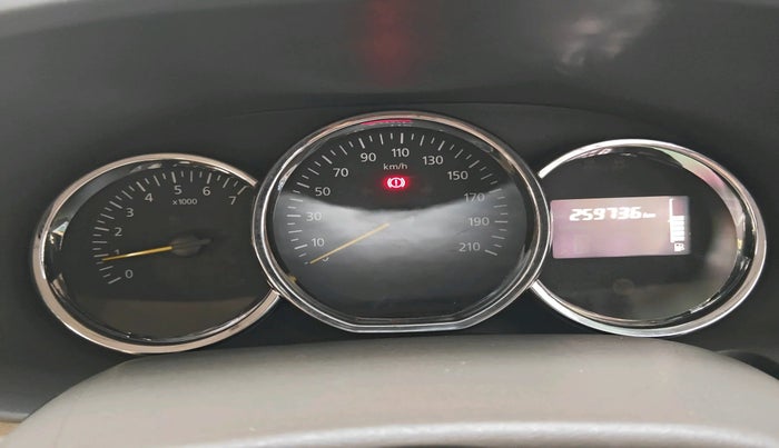 2015 Renault Lodgy 85 PS RXZ, Diesel, Manual, 2,59,736 km, interior