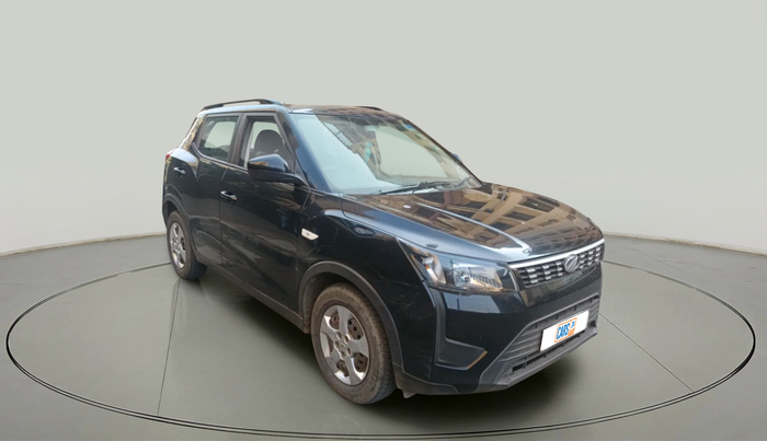 2022 Mahindra XUV300 W6 1.2 PETROL, Petrol, Manual, 26,433 km, exterior