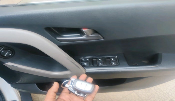 2016 Hyundai Creta SX PLUS AT 1.6 DIESEL, Diesel, Automatic, 73,967 km, interior