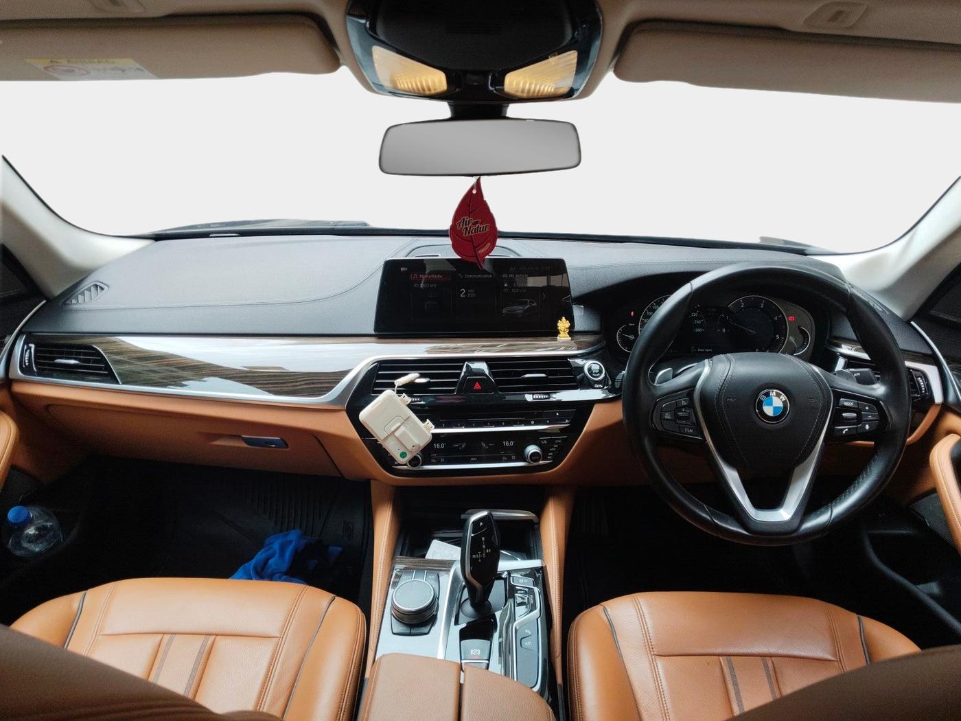 2019 BMW 5 Series 520D LUXURY LINE, Diesel, Automatic, 24,440 km, interior