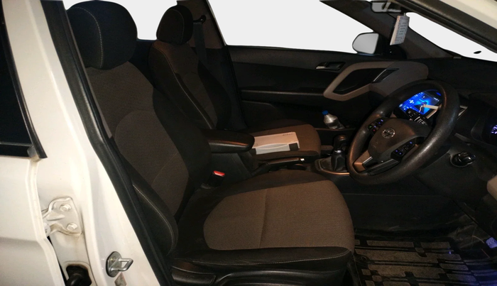 2016 Hyundai Creta SX PLUS 1.6 PETROL, Petrol, Manual, 37,804 km, interior