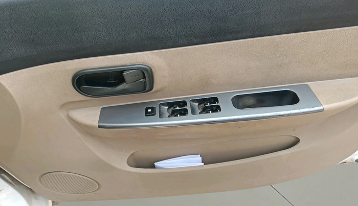 2013 Chevrolet Enjoy 1.3 LS 7 STR, Diesel, Manual, 1,34,483 km, interior