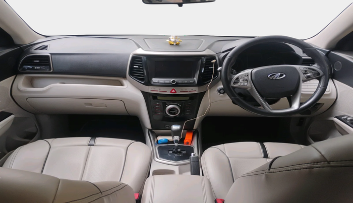 2019 Mahindra XUV300 W8 1.5 DIESEL AMT, Diesel, Automatic, 72,918 km, interior