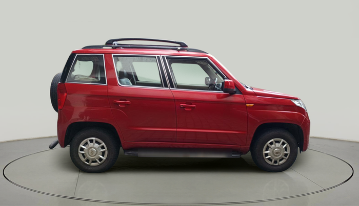 2017 Mahindra TUV300 T6 PLUS, Diesel, Manual, 1,13,395 km, exterior