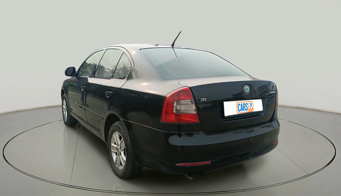 2012 Skoda Laura AMBITION 2.0 TDI CR MT, Diesel, Manual, 94,729 km, exterior