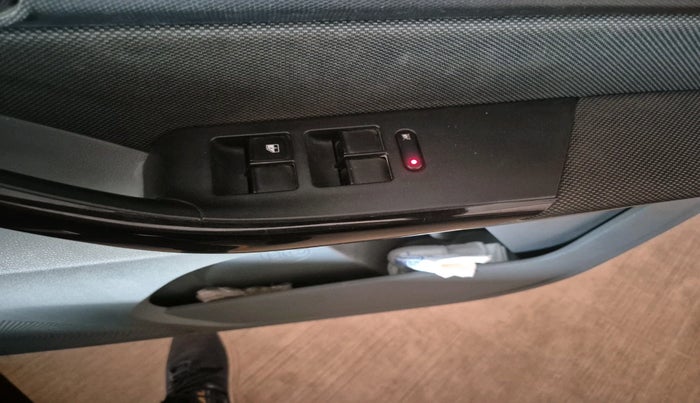 2019 Tata TIGOR XZ PLUS PETROL, Petrol, Manual, 38,734 km, interior