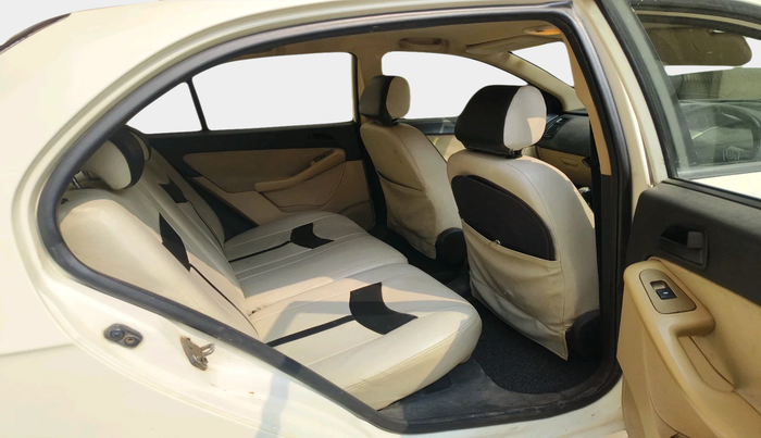 2011 Tata Indica Vista AURA QUADRAJET, Diesel, Manual, 1,07,823 km, interior