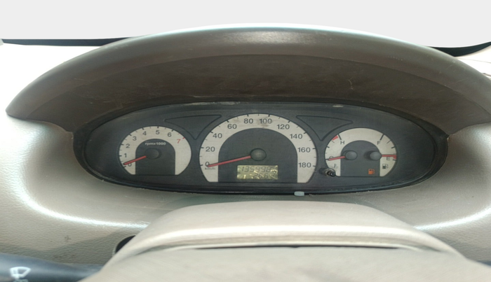 2010 Mahindra Xylo E8 BS-III, Diesel, Manual, 1,35,998 km, interior