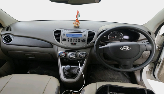 2015 Hyundai i10 SPORTZ 1.1 LPG, Petrol, Manual, 27,415 km, interior