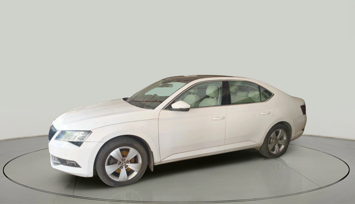 2016 Skoda Superb STYLE 2.0 TDI AT, Diesel, Automatic, 92,305 km, exterior