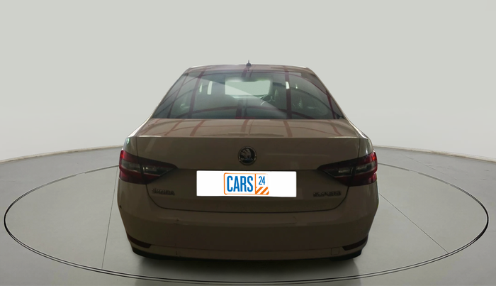 2016 Skoda Superb STYLE 2.0 TDI AT, Diesel, Automatic, 92,305 km, exterior