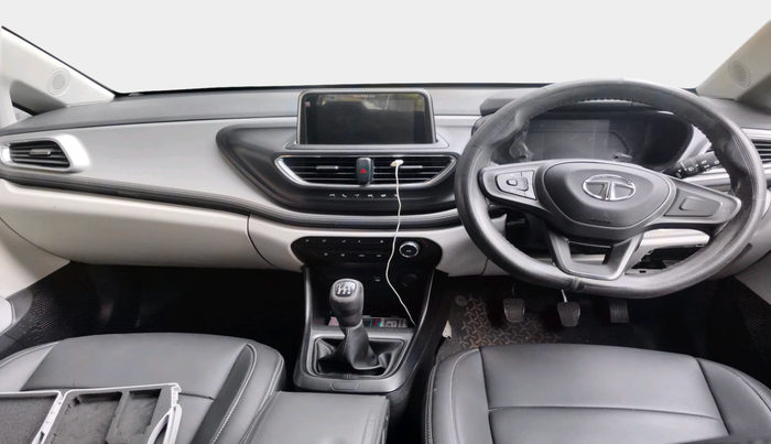2023 Tata ALTROZ XM PLUS CNG, Petrol, Manual, 26,419 km, interior