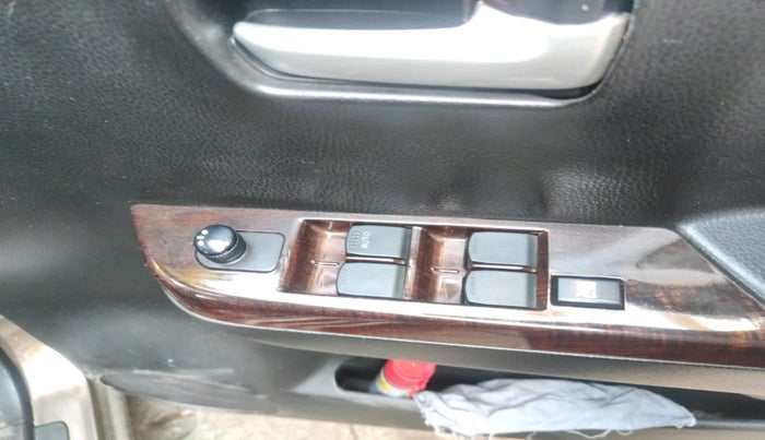 2018 Maruti Wagon R 1.0 VXI AMT, Petrol, Automatic, 22,933 km, interior