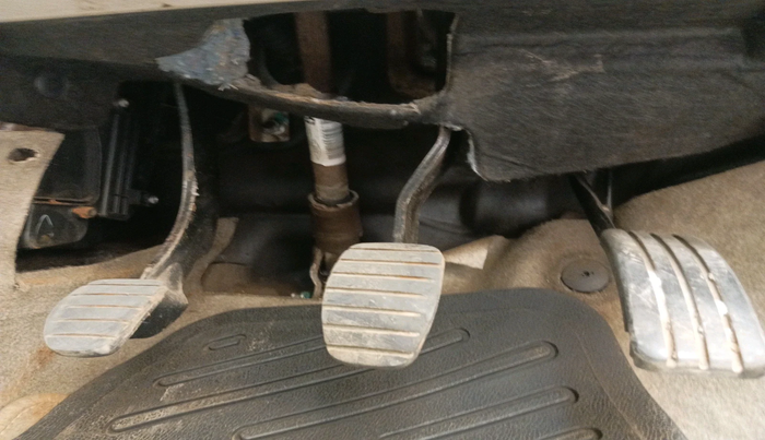 2015 Nissan Terrano XL (P), Petrol, Manual, 48,241 km, interior