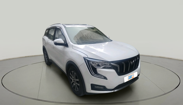 2023 Mahindra XUV700 AX 7 LUXURY D AT 7 STR, Diesel, Automatic, 61,214 km, exterior