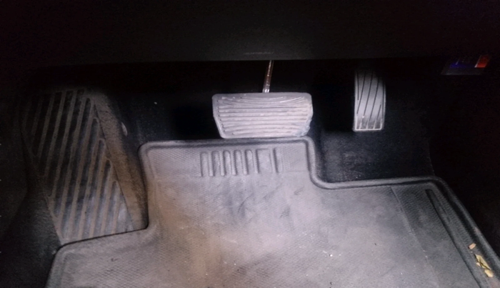 2023 Mahindra XUV700 AX 7 LUXURY D AT 7 STR, Diesel, Automatic, 61,214 km, interior