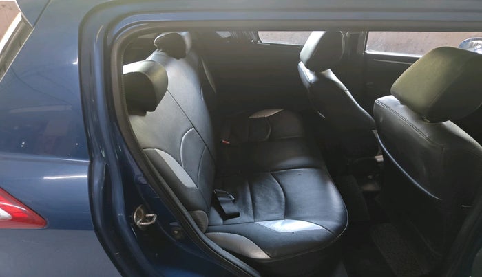 2012 Maruti Swift VXI, Petrol, Manual, 85,605 km, interior