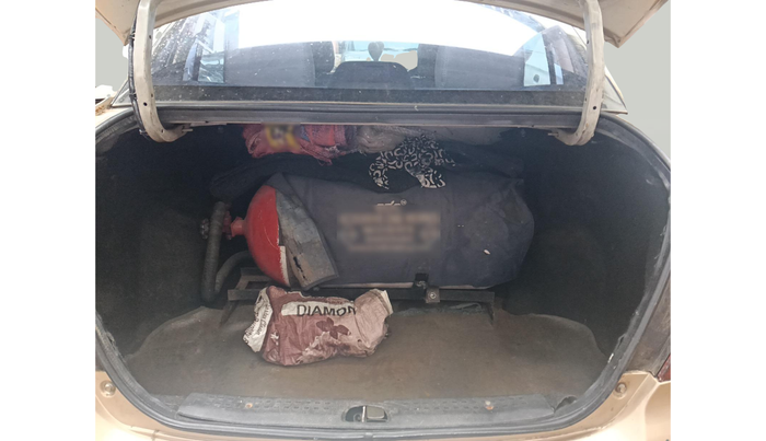 2010 Maruti Swift Dzire VXI, Petrol, Manual, 1,24,343 km, exterior