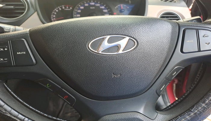 2014 Hyundai Xcent S 1.2, Petrol, Manual, 1,15,354 km, interior