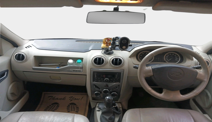2013 Mahindra Verito 1.5 D6, Diesel, Manual, 1,13,269 km, interior