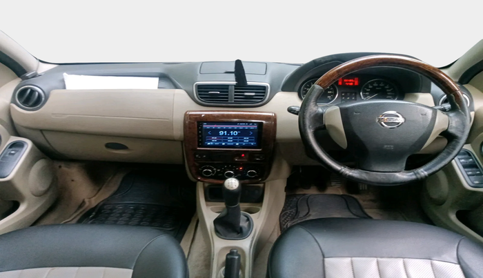2014 Nissan Terrano XL D PLUS, Diesel, Manual, 56,485 km, interior