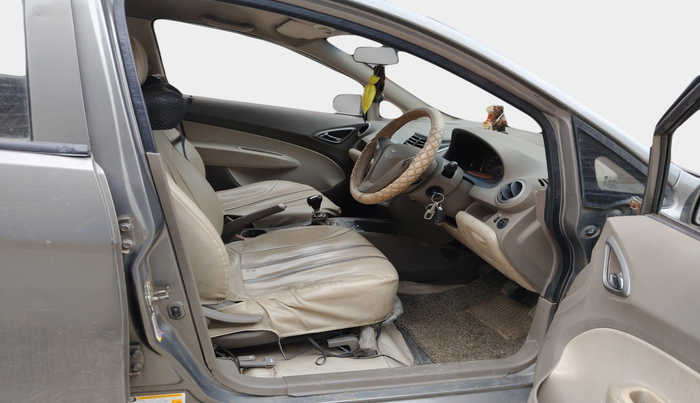 2012 Chevrolet Sail UVA 1.3 BASE, Diesel, Manual, 2,00,000 km, interior