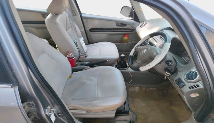 2011 Maruti SX4 VXI CNG, Petrol, Manual, 80,153 km, interior