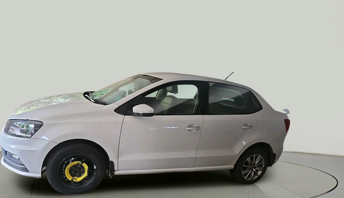 2016 Volkswagen Ameo HIGHLINE1.2L, Petrol, Manual, 53,269 km, exterior