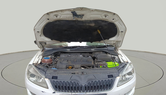 2015 Skoda Rapid 1.5 TDI CR ELEGANCE AT, Diesel, Automatic, 2,34,463 km, exterior