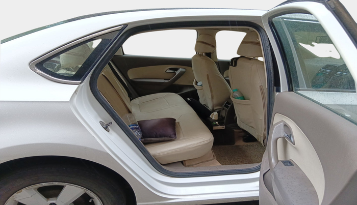 2015 Skoda Rapid 1.5 TDI CR ELEGANCE AT, Diesel, Automatic, 2,34,463 km, interior