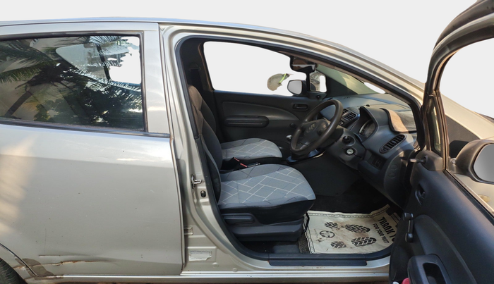 2011 Maruti Ritz LXI, Petrol, Manual, 84,925 km, interior